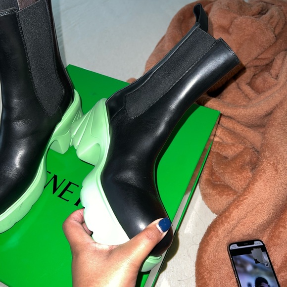 Brand new. Worn Once at a show. I just don’t like boots. - Picture 4 of 4